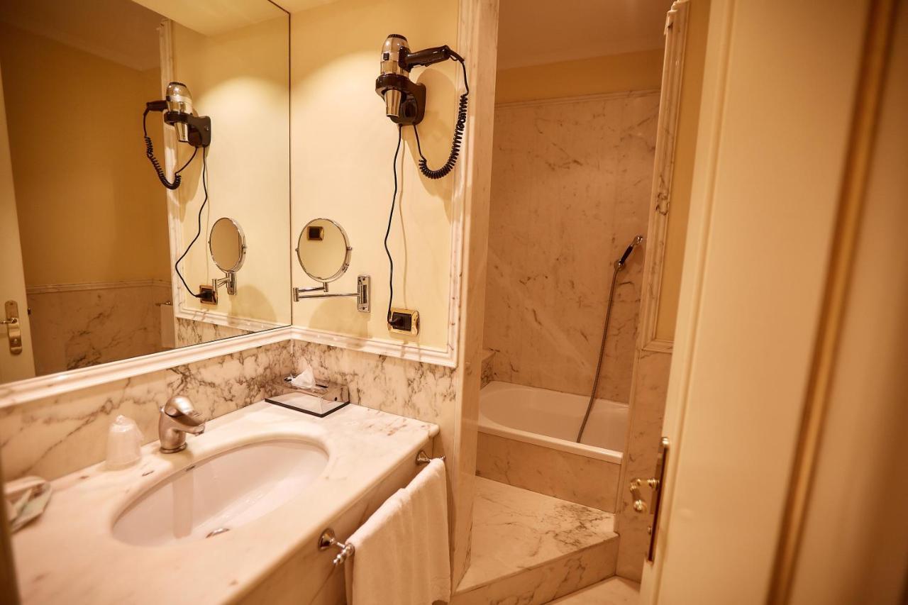 קיוזי Hotel Villa Il Patriarca מראה חיצוני תמונה